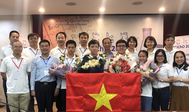 Việt Nam giành 4 Huy chương Vàng Olympic Hóa học Quốc tế 2020 - 1