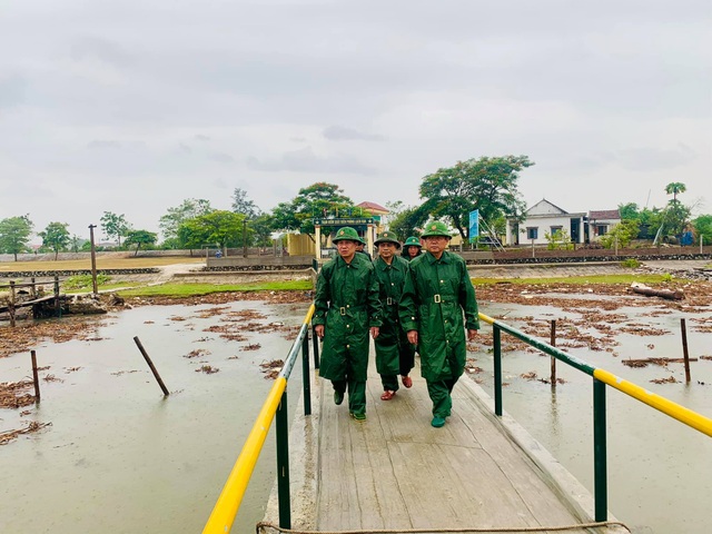 Sơ tán dân tại các khu vực có nguy cơ cao xảy ra lũ quét, sạt lở đất... - 2 Sơ tán dân tại các khu vực có nguy cơ cao xảy ra lũ quét, sạt lở đất... - 2