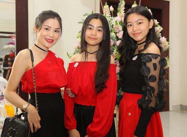 Quyền Linh: “Cơ ngơi gia đình tôi có được là nhờ vợ” - 3 Quyền Linh: “Cơ ngơi gia đình tôi có được là nhờ vợ” - 3