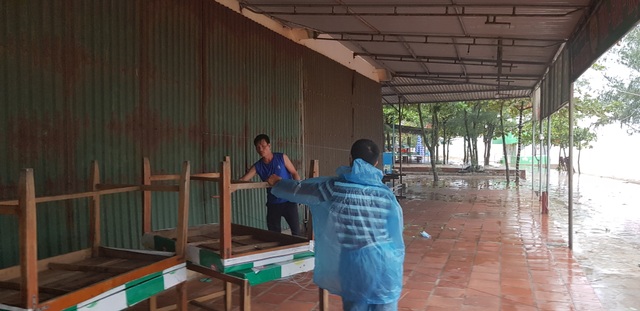 Tàu cá bị chìm do ảnh hưởng bão số 2 - 6 Tàu cá bị chìm do ảnh hưởng bão số 2 - 6