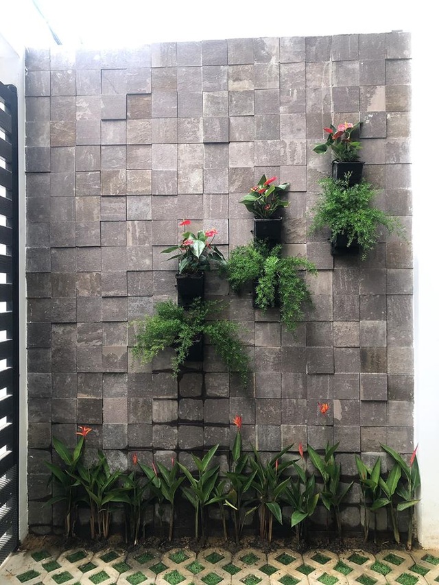 Vợ chồng trẻ ở Đà Nẵng xây nhà 3 tỷ đồng “ngập cây xanh và ánh nắng” - 10 Vợ chồng trẻ ở Đà Nẵng xây nhà 3 tỷ đồng “ngập cây xanh và ánh nắng” - 10