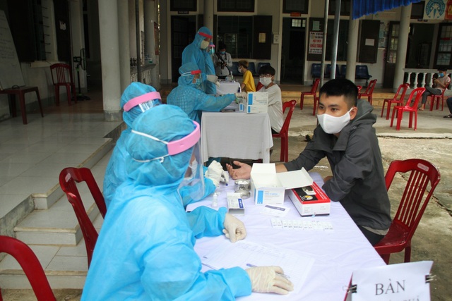 Hai ca mắc mới Covid-19 ở Quảng Trị lây nhau, di chuyển nhiều nơi - 1 Hai ca mắc mới Covid-19 ở Quảng Trị lây nhau, di chuyển nhiều nơi - 1