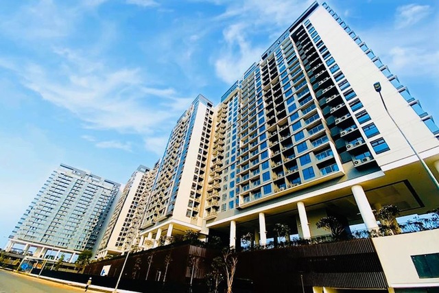 Dịch bệnh, bất động sản vẫn bán hàng trong tháng cô hồn mới đủ sống - 2 Dịch bệnh, bất động sản vẫn bán hàng trong tháng cô hồn mới đủ sống - 2