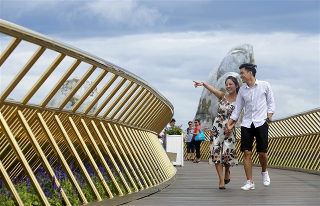Khách hủy tour hàng loạt, doanh nghiệp du lịch ở thế “khó chồng khó” - 2 Khách hủy tour hàng loạt, doanh nghiệp du lịch ở thế “khó chồng khó” - 2