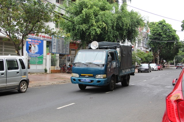 Thủ phủ cà phê Buôn Ma Thuột vắng lặng trong ngày đầu cách ly xã hội - 17 Thủ phủ cà phê Buôn Ma Thuột vắng lặng trong ngày đầu cách ly xã hội - 17