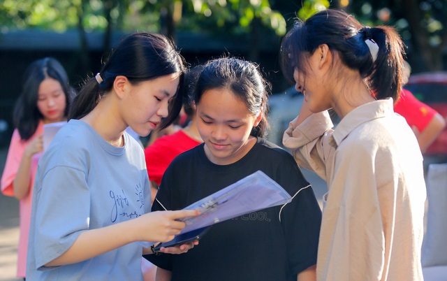 Nghệ An: 2 trường THPT tuyển thẳng thí sinh có chứng chỉ ngoại ngữ quốc tế - 1 Nghệ An: 2 trường THPT tuyển thẳng thí sinh có chứng chỉ ngoại ngữ quốc tế - 1
