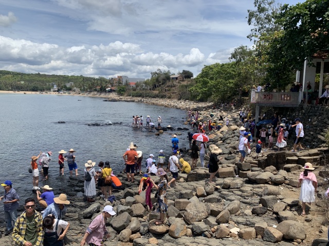 TP Hồ Chí Minh có trên 35.000 tour du lịch bị hủy vì dịch bệnh COVID-19 - 1 TP Hồ Chí Minh có trên 35.000 tour du lịch bị hủy vì dịch bệnh COVID-19 - 1