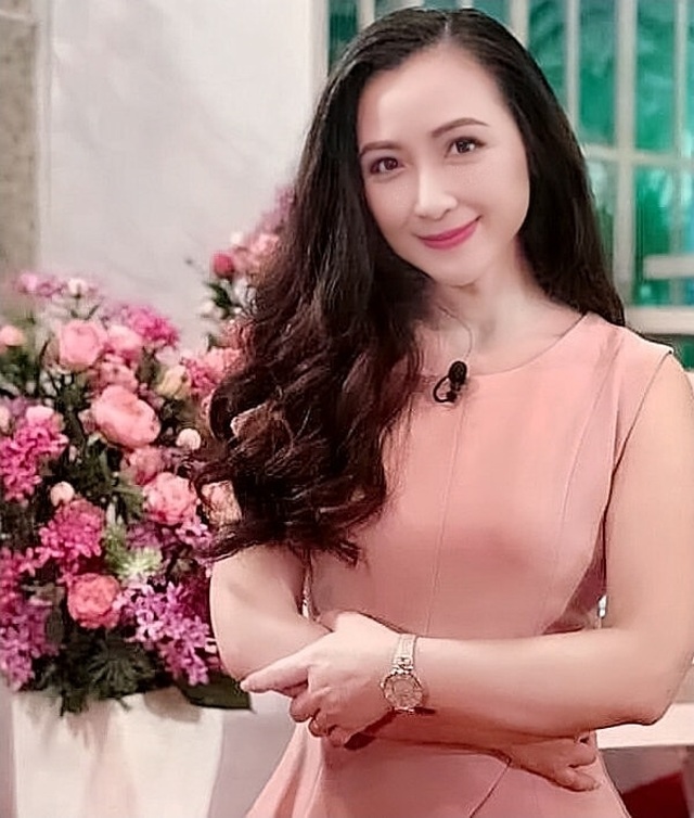 Khánh Huyền hé lộ cát-sê “khủng” thời đóng phim với Quốc Tuấn thập niên 90 - 3 Khánh Huyền hé lộ cát-sê “khủng” thời đóng phim với Quốc Tuấn thập niên 90 - 3