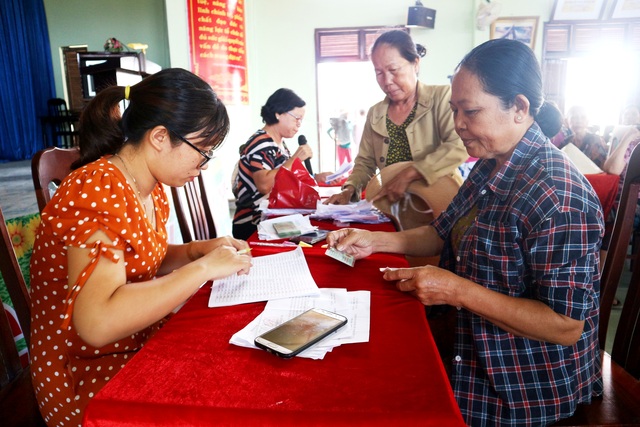 Quảng Nam chi trả các chế độ tại nhà trong thời gian chống dịch Covid-19 - 1 Quảng Nam chi trả các chế độ tại nhà trong thời gian chống dịch Covid-19 - 1