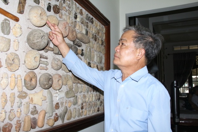 Người đàn ông dành cả thanh xuân để sưu tầm đá cổ - 4 Người đàn ông dành cả thanh xuân để sưu tầm đá cổ - 4