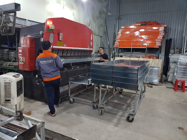 Máng cáp điện Hoàng Phát - chất lượng tạo nên thành công