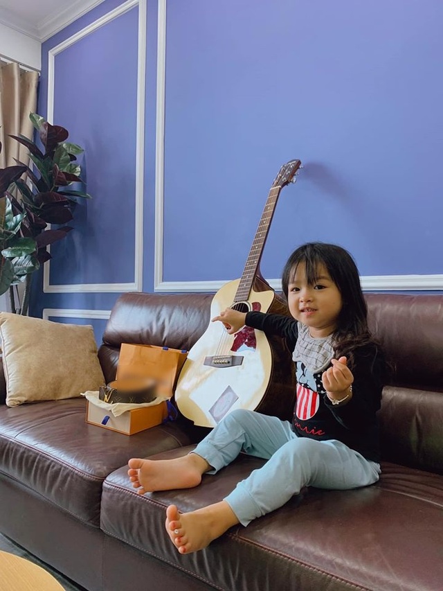 “Phó Thiên Lôi” Duy Nam lại tậu căn hộ mới sau khi xây nhà vườn cho bố mẹ - 3 “Phó Thiên Lôi” Duy Nam lại tậu căn hộ mới sau khi xây nhà vườn cho bố mẹ - 3