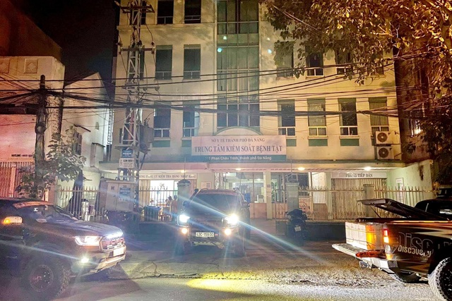 Đoàn xe bán tải vận chuyển miễn phí hàng hóa chống dịch Covid-19 - 6 Đoàn xe bán tải vận chuyển miễn phí hàng hóa chống dịch Covid-19 - 6