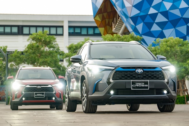 Toyota Corolla Cross giá từ 720 triệu, đấu Hyundai Tucson, Mazda CX-5 - 5 Toyota Corolla Cross giá từ 720 triệu, đấu Hyundai Tucson, Mazda CX-5 - 5