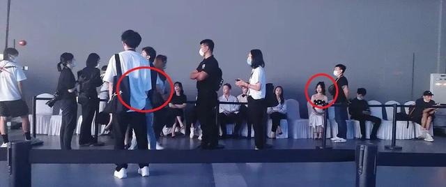 Dương Mịch thân thiết với Angelababy, tránh mặt Đường Yên - 3 Dương Mịch thân thiết với Angelababy, tránh mặt Đường Yên - 3