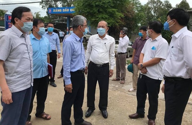 Sầm Sơn phong tỏa thêm một khu phố liên quan ca nghi mắc Covid-19 - 2 Sầm Sơn phong tỏa thêm một khu phố liên quan ca nghi mắc Covid-19 - 2
