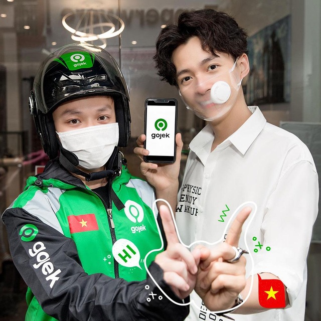 Sao Việt hưởng ứng cơn lốc xanh GOJEK ngày đầu đổ bộ Việt Nam - 2 Sao Việt hưởng ứng cơn lốc xanh GOJEK ngày đầu đổ bộ Việt Nam - 2