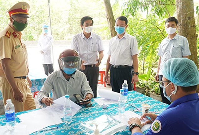 3 bệnh nhân mắc Covid-19 điều trị tại Thừa Thiên Huế đang rất nguy kịch - 2 3 bệnh nhân mắc Covid-19 điều trị tại Thừa Thiên Huế đang rất nguy kịch - 2