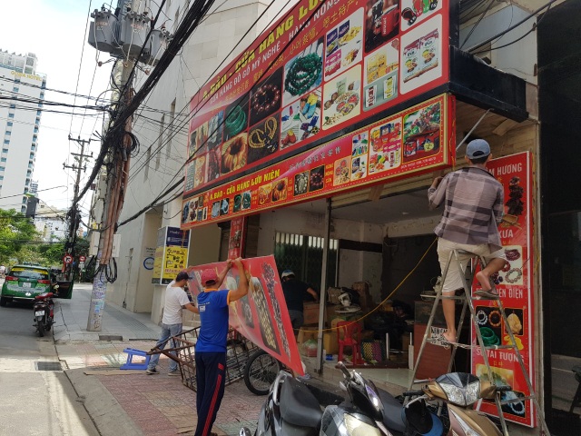 “Làn sóng” trả mặt bằng ở phố du lịch Nha Trang do dịch Covid-19 - 2 “Làn sóng” trả mặt bằng ở phố du lịch Nha Trang do dịch Covid-19 - 2