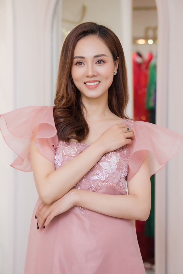 Khuyên Ngọc Hà biết cách giữ trái tim Công Lý, Thuỵ Vân và em họ càng thân - 5 Khuyên Ngọc Hà biết cách giữ trái tim Công Lý, Thuỵ Vân và em họ càng thân - 5