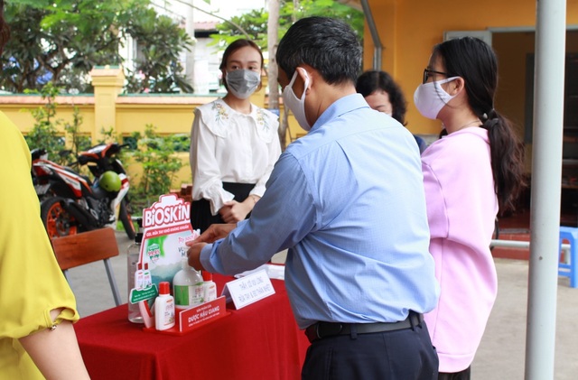 Dược Hậu Giang đồng hành cùng kỳ thi tốt nghiệp THPT tại Cần Thơ - 3 Dược Hậu Giang đồng hành cùng kỳ thi tốt nghiệp THPT tại Cần Thơ - 3