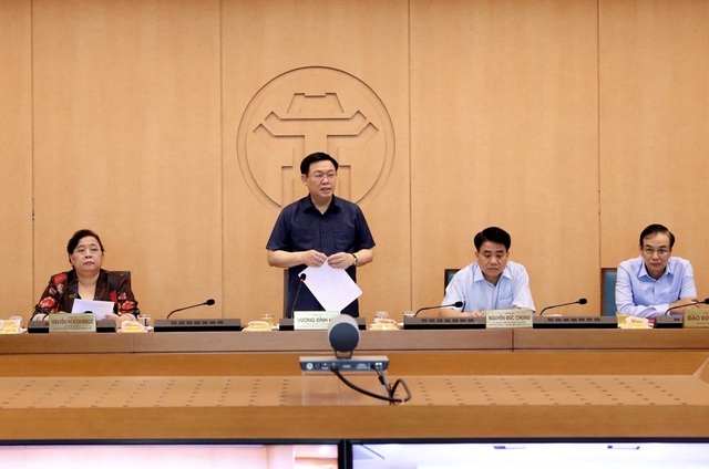 Chủ tịch Hà Nội vận động “mạnh thường quân” ủng hộ vật tư chống Covid-19 - 1 Chủ tịch Hà Nội vận động “mạnh thường quân” ủng hộ vật tư chống Covid-19 - 1