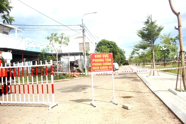 Thợ cắt tóc mắc Covid-19 ở Quảng Nam mỗi ngày tiếp xúc hàng chục khách hàng - 2 Thợ cắt tóc mắc Covid-19 ở Quảng Nam mỗi ngày tiếp xúc hàng chục khách hàng - 2