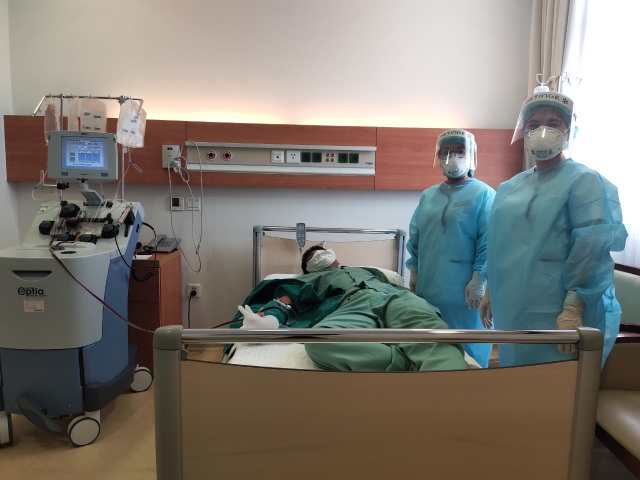 Y, bác sĩ tiên phong hiến huyết tương cứu chữa bệnh nhân Covid-19 - 3 Y, bác sĩ tiên phong hiến huyết tương cứu chữa bệnh nhân Covid-19 - 3