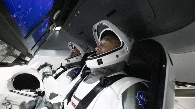 Nhìn lại quá trình chinh phục vũ trụ của SpaceX (Phần 2) - 9 Nhìn lại quá trình chinh phục vũ trụ của SpaceX (Phần 2) - 9