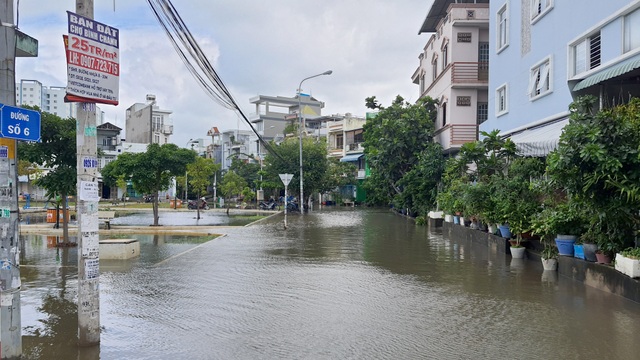 Khu dân cư bị nước bủa vây tứ phía ở Sài Gòn - 10 Khu dân cư bị nước bủa vây tứ phía ở Sài Gòn - 10