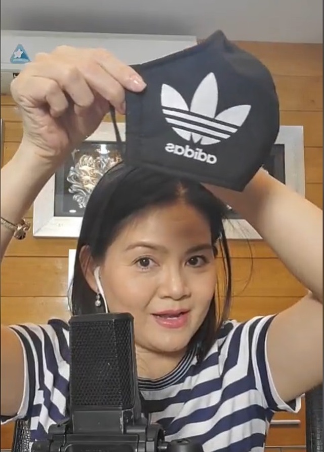 Nghệ sĩ vượt qua khó khăn mùa dịch bằng bán hàng online - 9 Nghệ sĩ vượt qua khó khăn mùa dịch bằng bán hàng online - 9