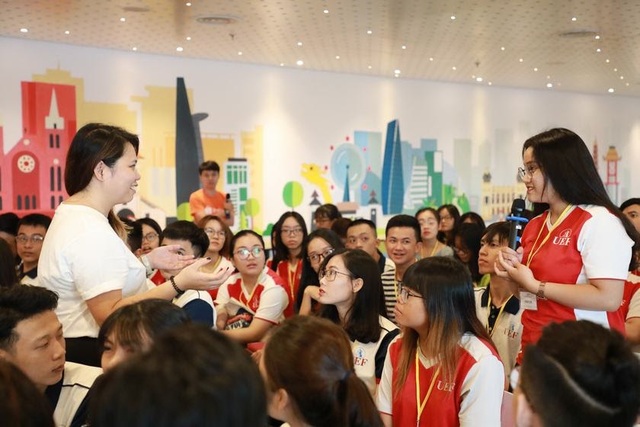 Là sinh viên UEF: Vô tư học, an tâm nghề nghiệp sau khi ra trường - 6 Là sinh viên UEF: Vô tư học, an tâm nghề nghiệp sau khi ra trường - 6