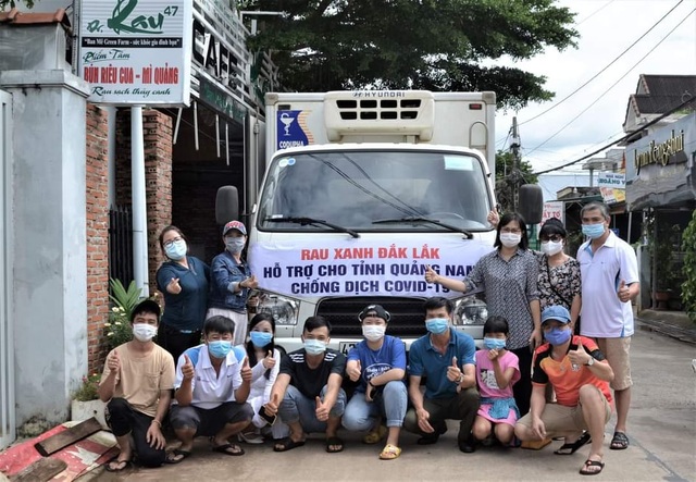 Người dân Đắk Lắk hỗ trợ hàng tấn rau sạch tiếp tế Đà Nẵng chống dịch - 11 Người dân Đắk Lắk hỗ trợ hàng tấn rau sạch tiếp tế Đà Nẵng chống dịch - 11