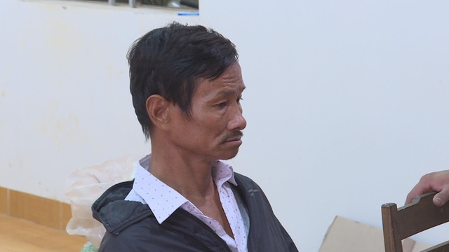 Khởi tố đối tượng liều lĩnh cưa bom lấy thuốc nổ bán - 1 Khởi tố đối tượng liều lĩnh cưa bom lấy thuốc nổ bán - 1