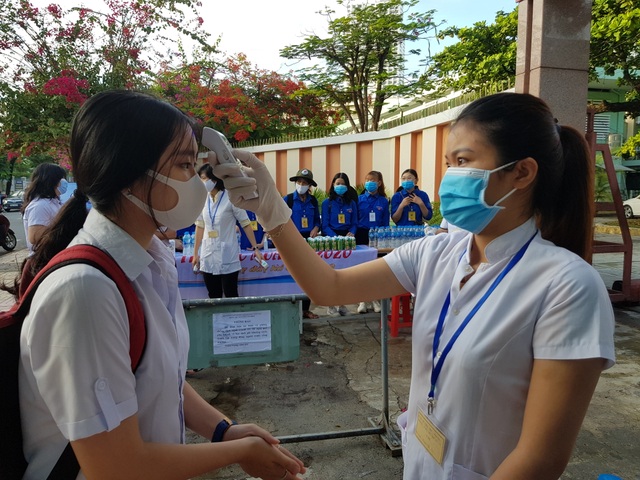 867.000 thí sinh dự thi môn Ngữ Văn kỳ thi tốt nghiệp THPT 2020 - 38 867.000 thí sinh dự thi môn Ngữ Văn kỳ thi tốt nghiệp THPT 2020 - 38