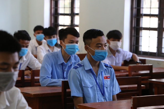 100 thí sinh người Lào dự thi tốt nghiệp THPT 2020 tại Quảng Bình - 1 100 thí sinh người Lào dự thi tốt nghiệp THPT 2020 tại Quảng Bình - 1