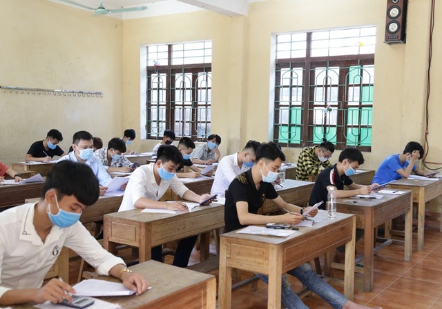 Học sinh Thanh Hóa dự thi 3 môn tuyển sinh vào lớp 10 THPT - 1 Học sinh Thanh Hóa dự thi 3 môn tuyển sinh vào lớp 10 THPT - 1