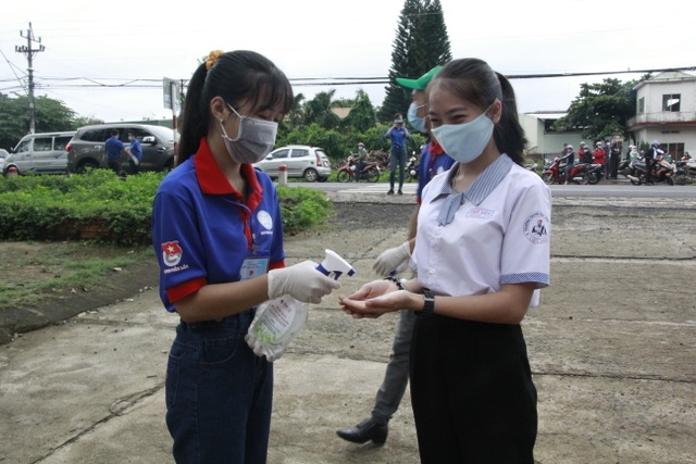 867.000 thí sinh dự thi môn Ngữ Văn kỳ thi tốt nghiệp THPT 2020 - 29 867.000 thí sinh dự thi môn Ngữ Văn kỳ thi tốt nghiệp THPT 2020 - 29
