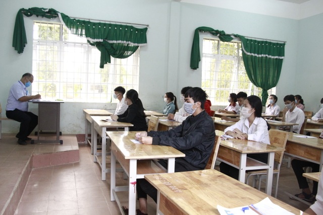 867.000 thí sinh dự thi môn Ngữ Văn kỳ thi tốt nghiệp THPT 2020 - 32 867.000 thí sinh dự thi môn Ngữ Văn kỳ thi tốt nghiệp THPT 2020 - 32