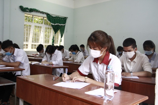 867.000 thí sinh dự thi môn Ngữ Văn kỳ thi tốt nghiệp THPT 2020 - 30 867.000 thí sinh dự thi môn Ngữ Văn kỳ thi tốt nghiệp THPT 2020 - 30