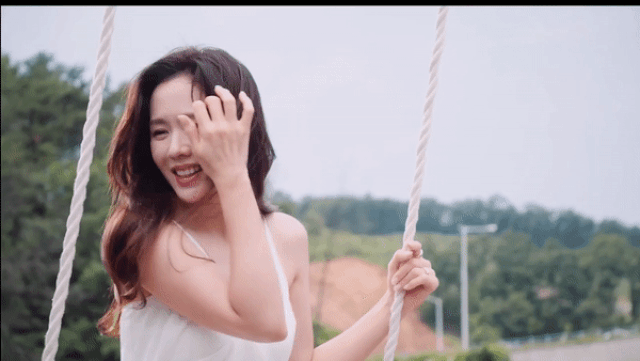 “Chị đẹp” Son Ye Jin xứng danh mỹ nhân đẹp nhất châu Á - 2 “Chị đẹp” Son Ye Jin xứng danh mỹ nhân đẹp nhất châu Á - 2