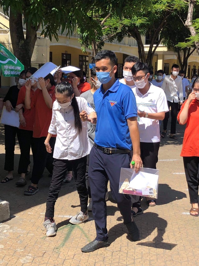 Tiếp sức mùa thi - Nơi kết nối những trái tim yêu thương - 6 Tiếp sức mùa thi - Nơi kết nối những trái tim yêu thương - 6