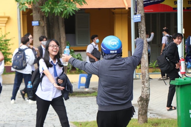 Đề thi tốt nghiệp THPT Ngoại ngữ: Phân loại cao, khó lấy điểm tuyệt đối - 9 Đề thi tốt nghiệp THPT Ngoại ngữ: Phân loại cao, khó lấy điểm tuyệt đối - 9