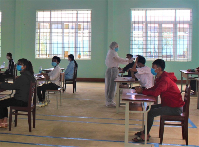 Có gì đặc biệt trong phòng thi thí sinh đang thực hiện cách ly? - 7 Có gì đặc biệt trong phòng thi thí sinh đang thực hiện cách ly? - 7