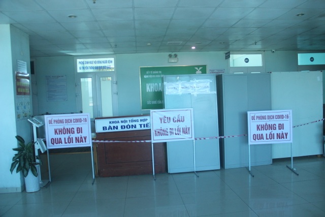 Người phụ nữ mang giường lên ủy ban xã “ăn vạ” đã chấp hành cách ly - 1 Người phụ nữ mang giường lên ủy ban xã “ăn vạ” đã chấp hành cách ly - 1