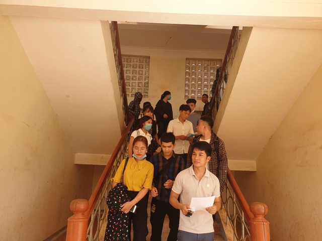 Ông chủ chuỗi hàng chục cửa hàng sáo đi thi... lần thứ 14 - 6 Ông chủ chuỗi hàng chục cửa hàng sáo đi thi... lần thứ 14 - 6