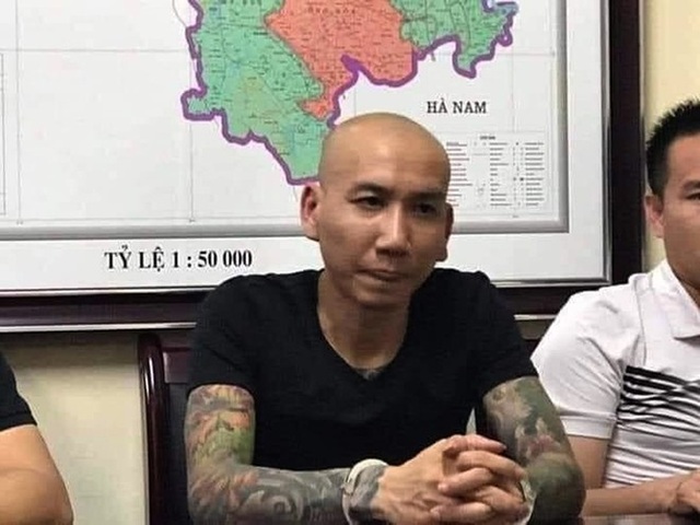 Phú Lê khai nhận: Chỉ đạo đàn em hành hung Đào Chile - 2 Phú Lê khai nhận: Chỉ đạo đàn em hành hung Đào Chile - 2