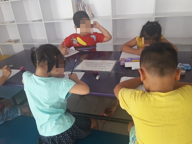 Phụ huynh đua nhau khoe, con mới lớp Lá đã học xong... chương trình lớp 1 - 3 Phụ huynh đua nhau khoe, con mới lớp Lá đã học xong... chương trình lớp 1 - 3