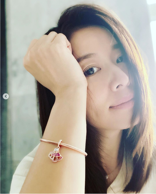 Lâm Tâm Như khéo léo đáp trả tin đồn mang thai lần hai - 7 Lâm Tâm Như khéo léo đáp trả tin đồn mang thai lần hai - 7