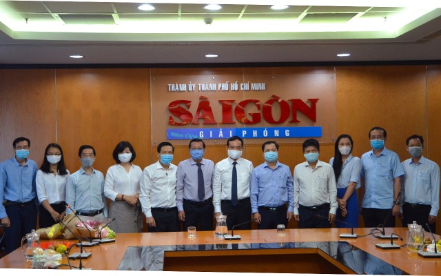 Tổng biên tập Báo Sài Gòn Giải Phóng được điều động về UBND TPHCM - 2 Tổng biên tập Báo Sài Gòn Giải Phóng được điều động về UBND TPHCM - 2